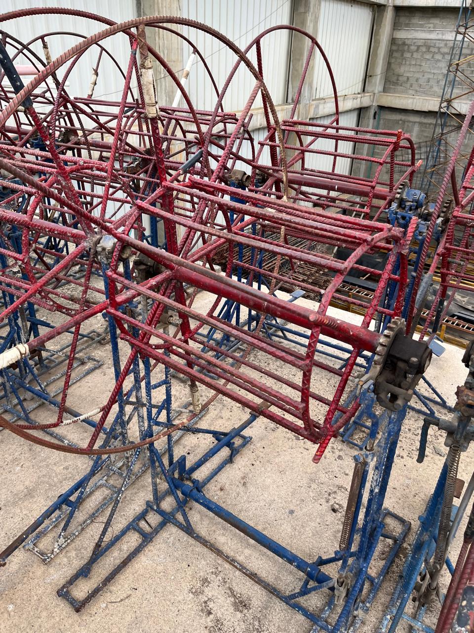 LOTE # 27 UN MOLINETE