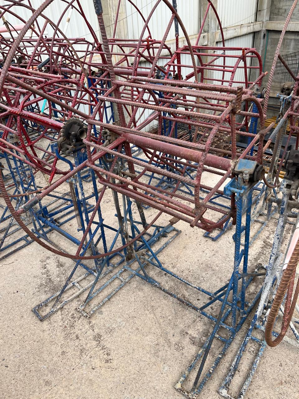 LOTE # 25 UN MOLINETE