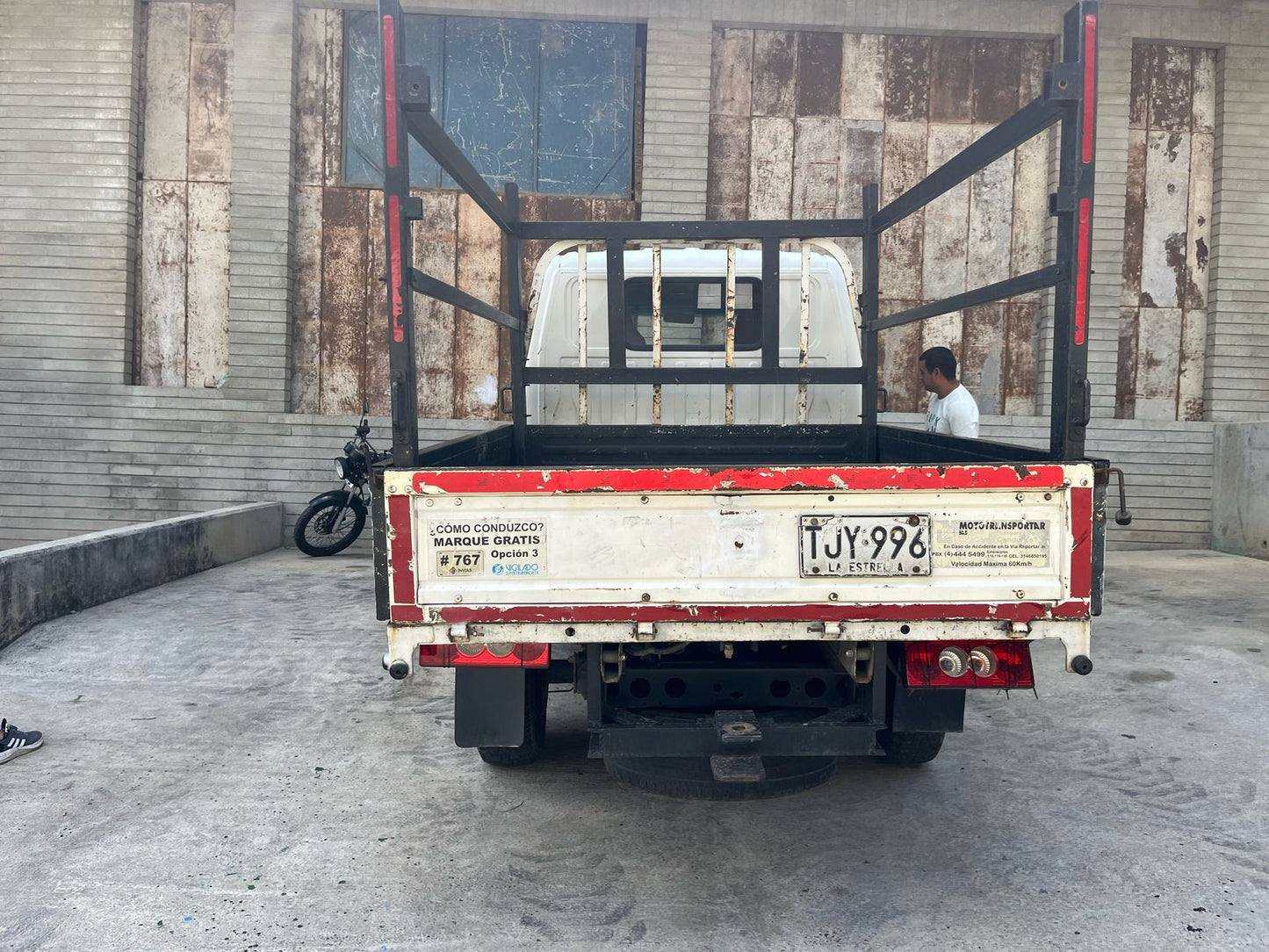LOTE # 01 CAMION FOTON AUMARK AÑO 2012