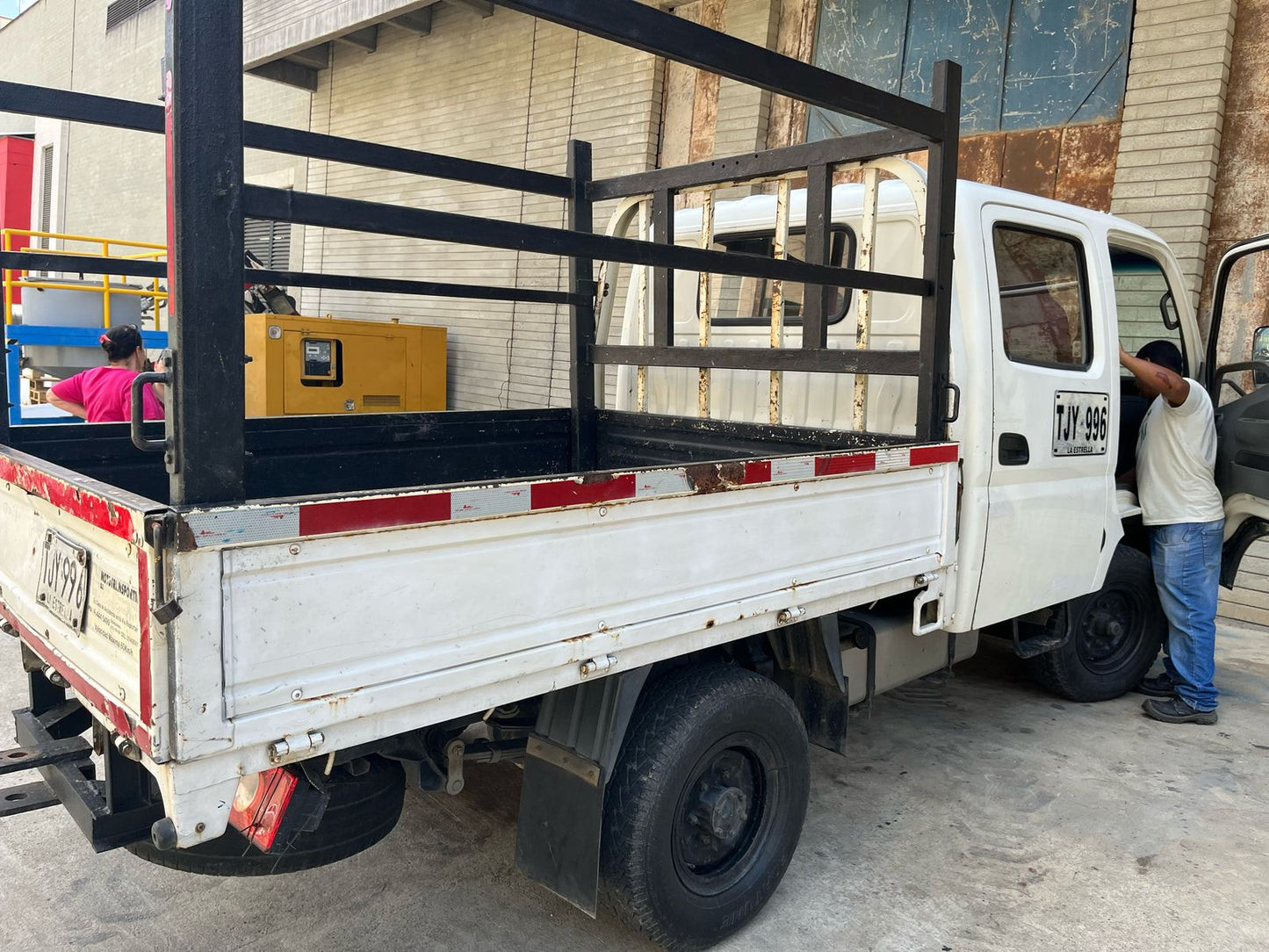 LOTE # 01 CAMION FOTON AUMARK AÑO 2012
