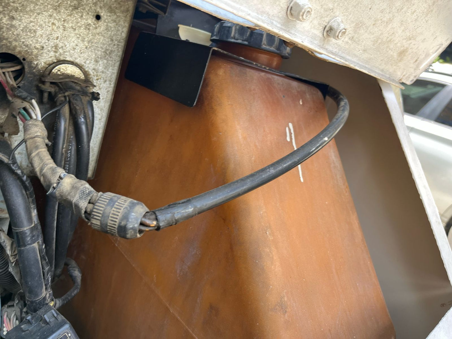 LOTE # 06 TORRE DE ILUMINACIÓN