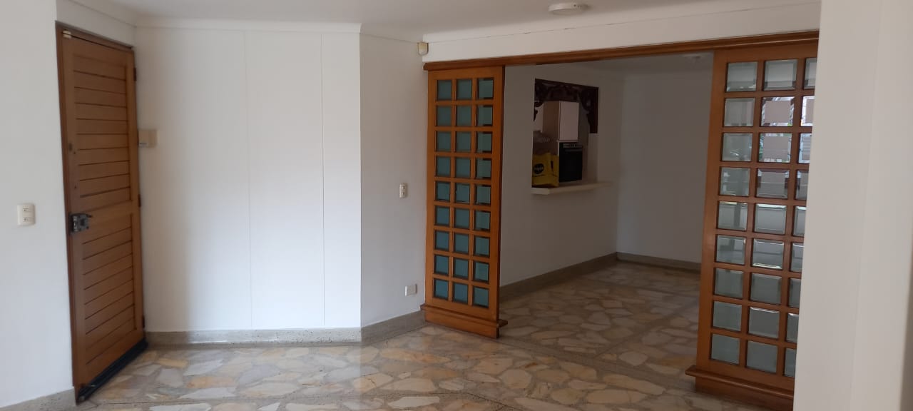 Apartamento en venta en Laureles Medellín